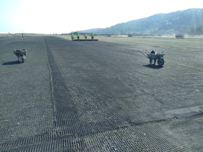 Geotekstil Keçe Serilmesi